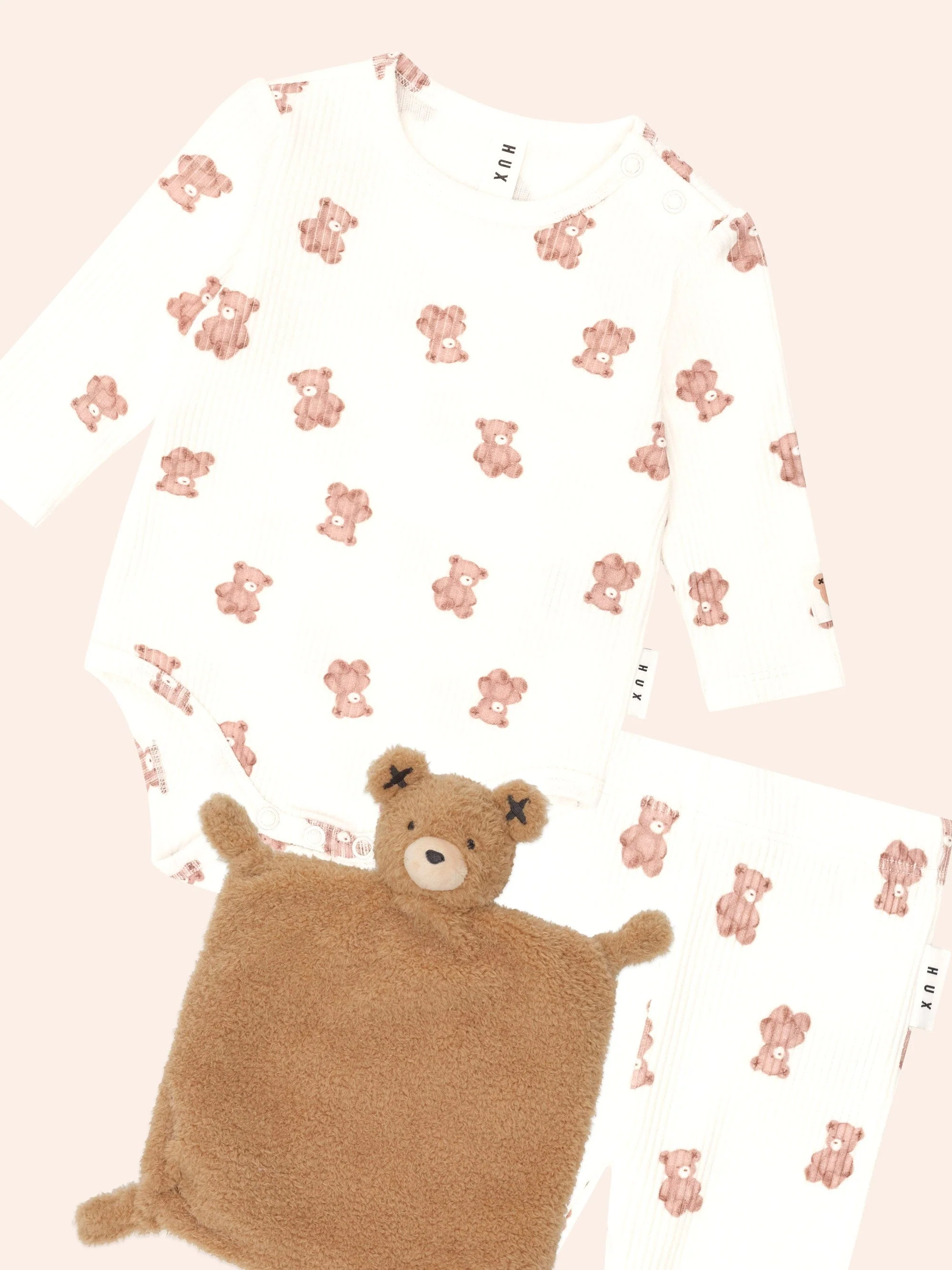 Beary Snuggly 3Pc Newborn Gift Set - Image 3