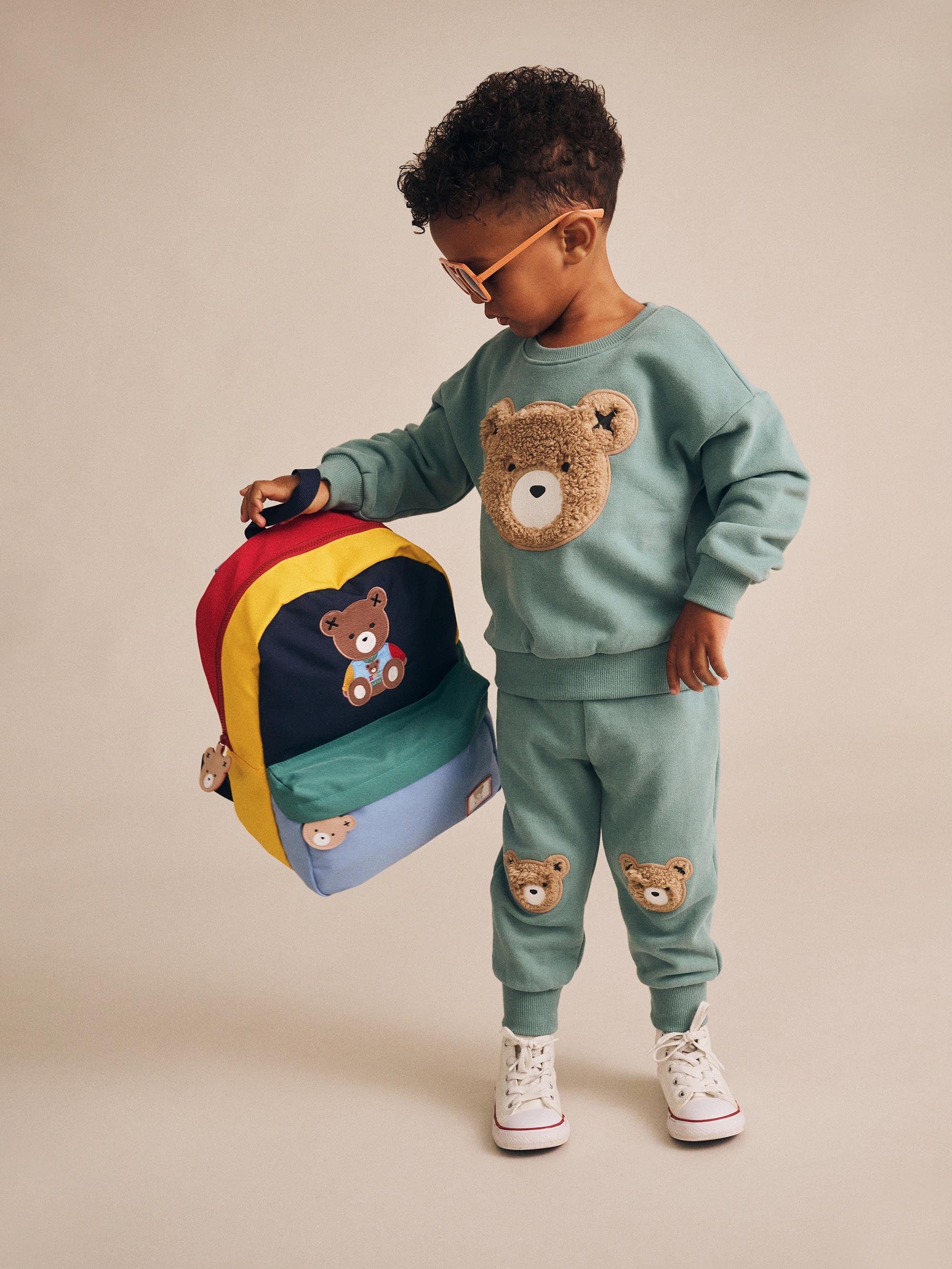 Furry Huxbear Sweatshirt Green - Image 5